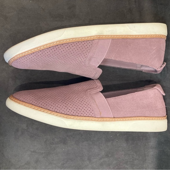 VIONIC Sz 10 Malina Perforated Toe Cap Rubber Sole Suede Slip On Loafers Flats - Picture 9 of 15
